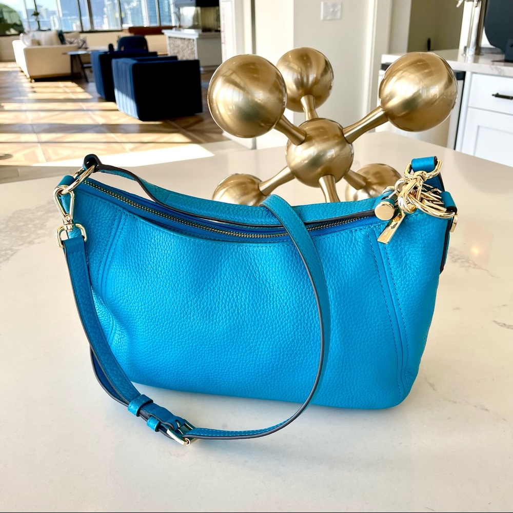 ✨NWT Michael Kors Leather Shoulder Bag